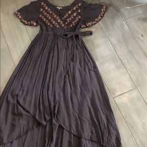 High Low dress Gray w/pink flowers sz L by Jodifl